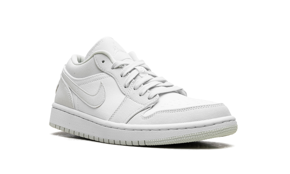Jordan 1 Low WMNS "Spruce Aura" CW1381 003