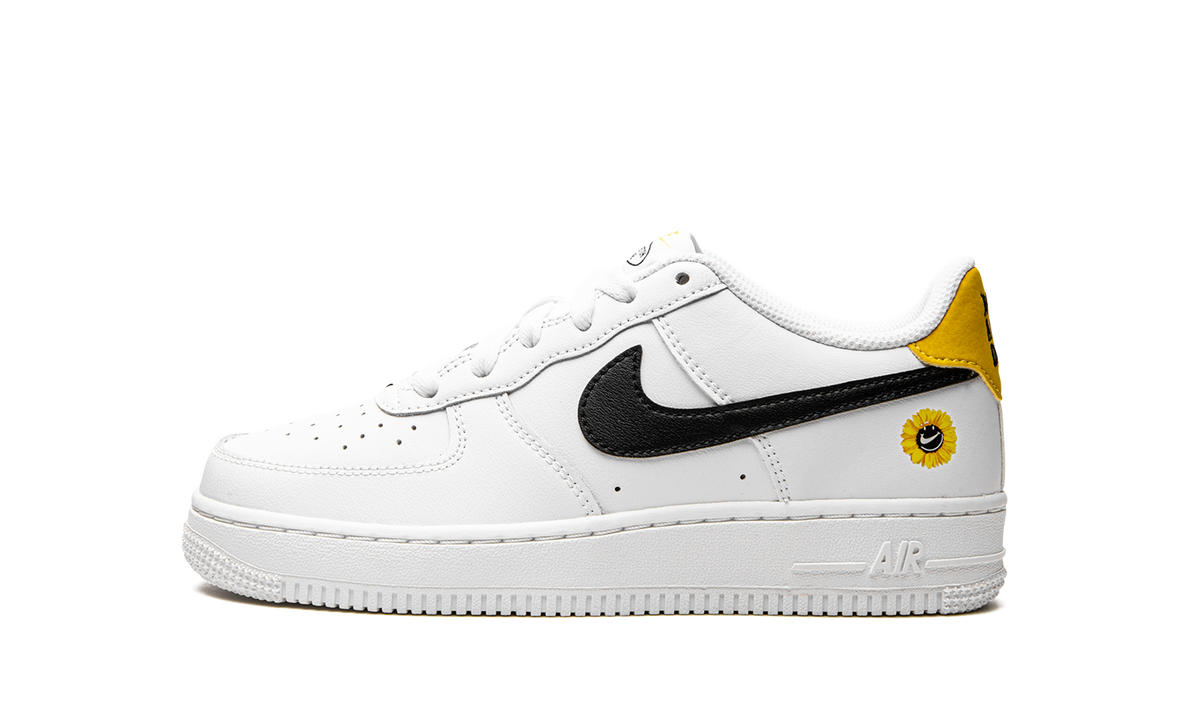 AIr Force 1 LV8 (GS) "Have a Nike Day - Daisy" DM0983 100