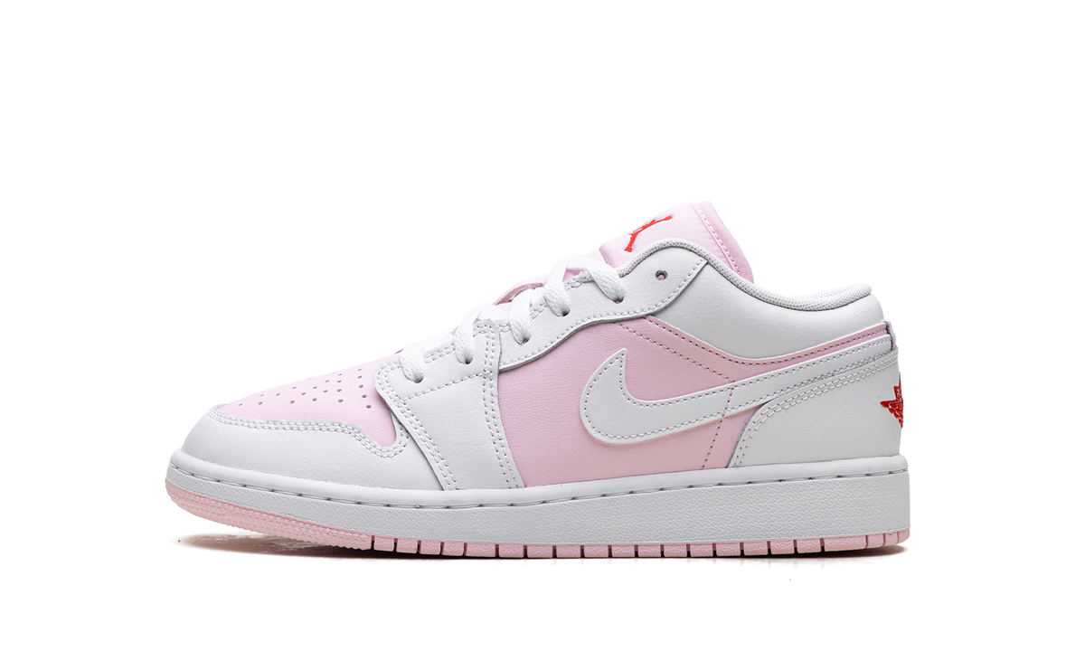 Jordan 1 Low GS "Pink Foam Fire Red White" 553560 608