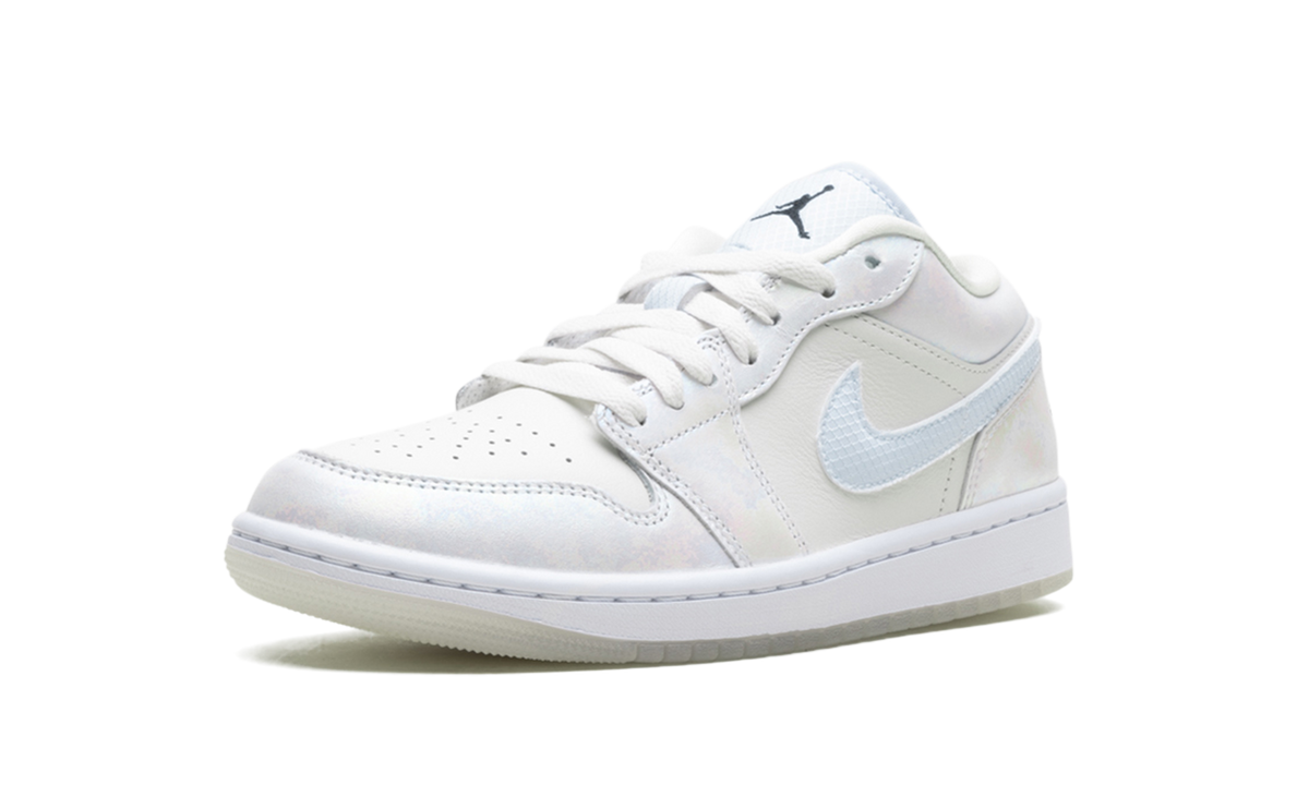 Jordan 1 Low SE WMNS "Year of the Snake" HF4080 001