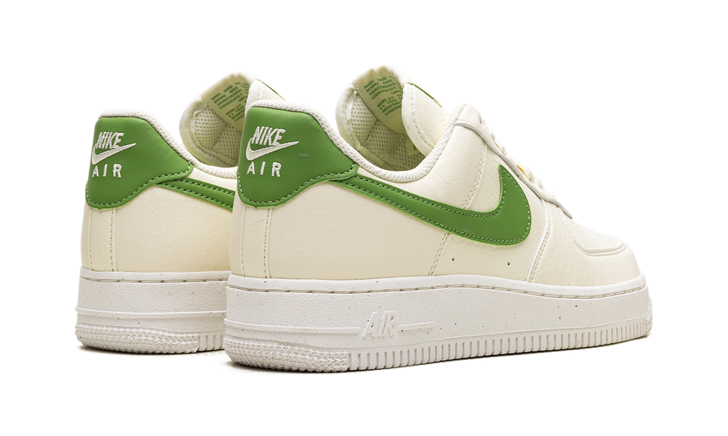 NIKE AIR FORCE 1 '07 LO WMNS "COCONUT MILK" DV3808 102