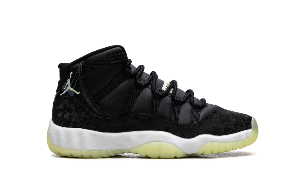 Air Jordan 11 GS "Barely Volt" IB1378 001