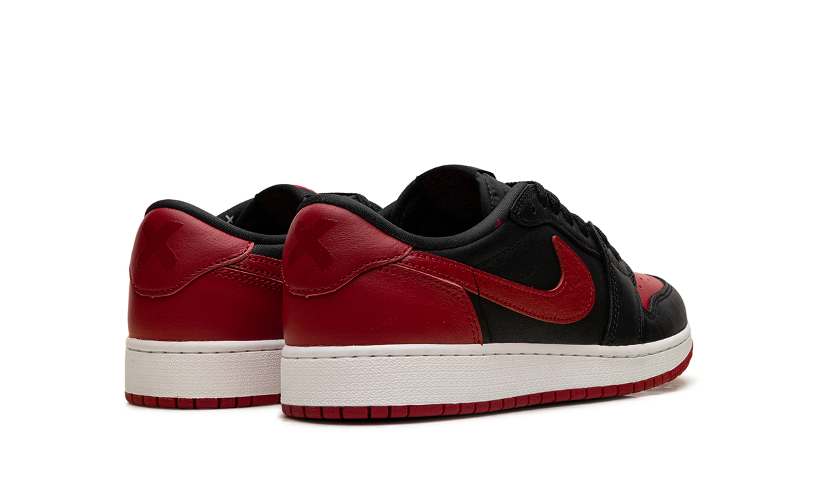 Air Jordan 1 Low OG GS "Banned (2026)" IW6277 001