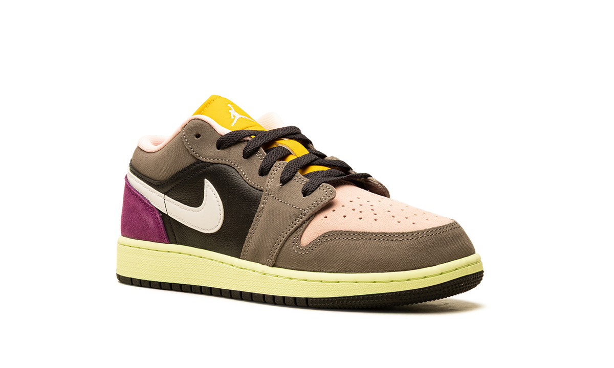 Air Jordan 1 Low GS "Tokyo Bio Hack" HQ2021 005