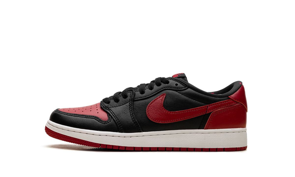 Air Jordan 1 Low OG GS "Banned (2026)" IW6277 001
