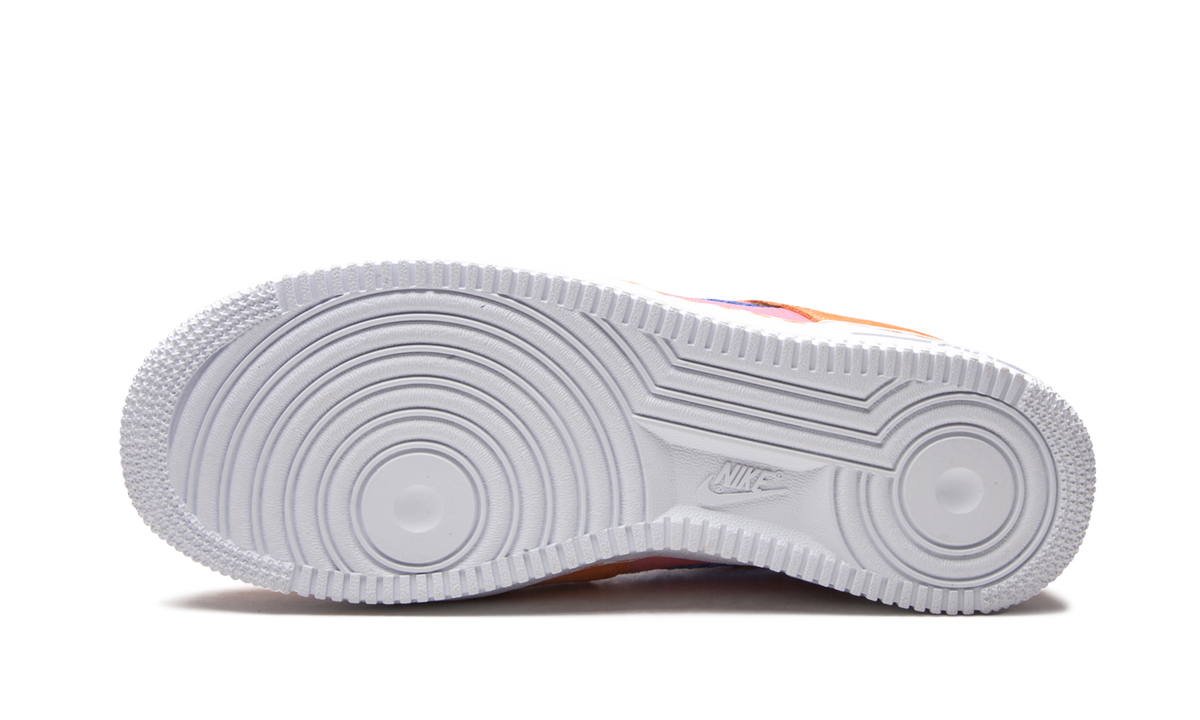 Air Force 1 Low "Orange Trance" CW7300 800