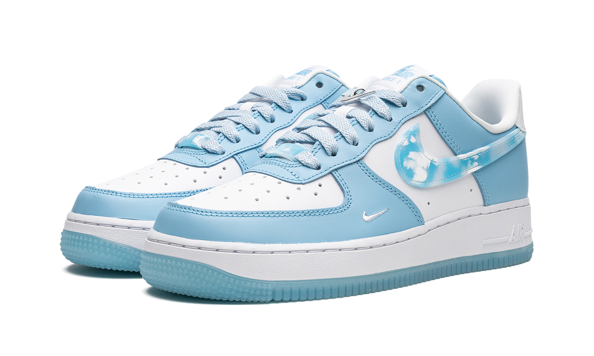AIR FORCE 1 '07 LX MNS WMNS "Nail Art White Blue" DX2937 100