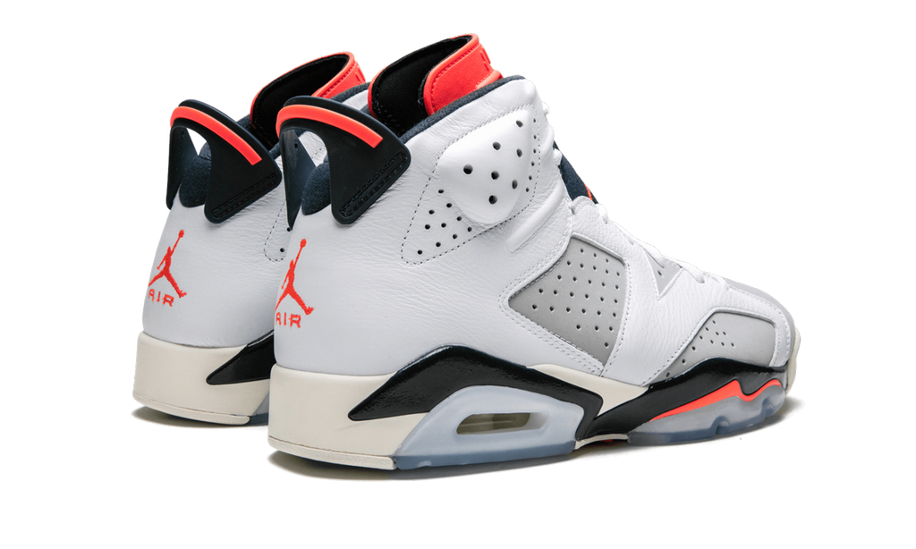Air Jordan 6 Retro "Tinker Hatfield" 384664 104