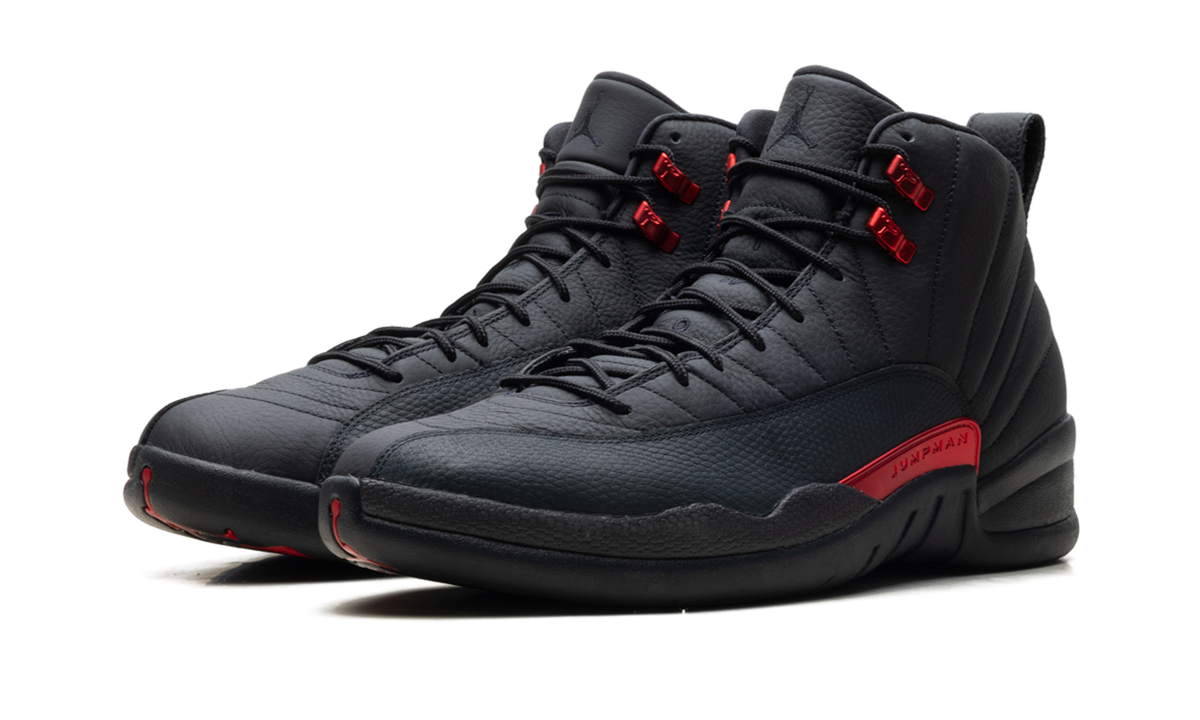 Jordan 12 Retro "Bloodline" CT8013 003