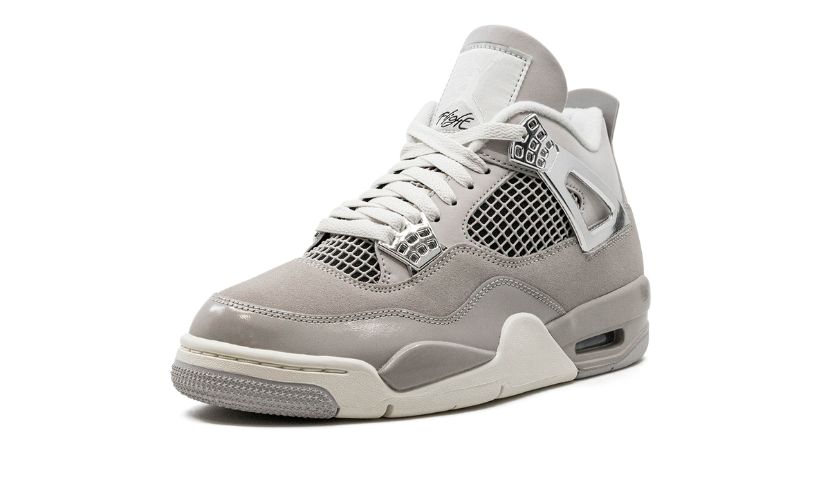 Air Jordan 4 WMNS "Frozen Moments" AQ9129 001