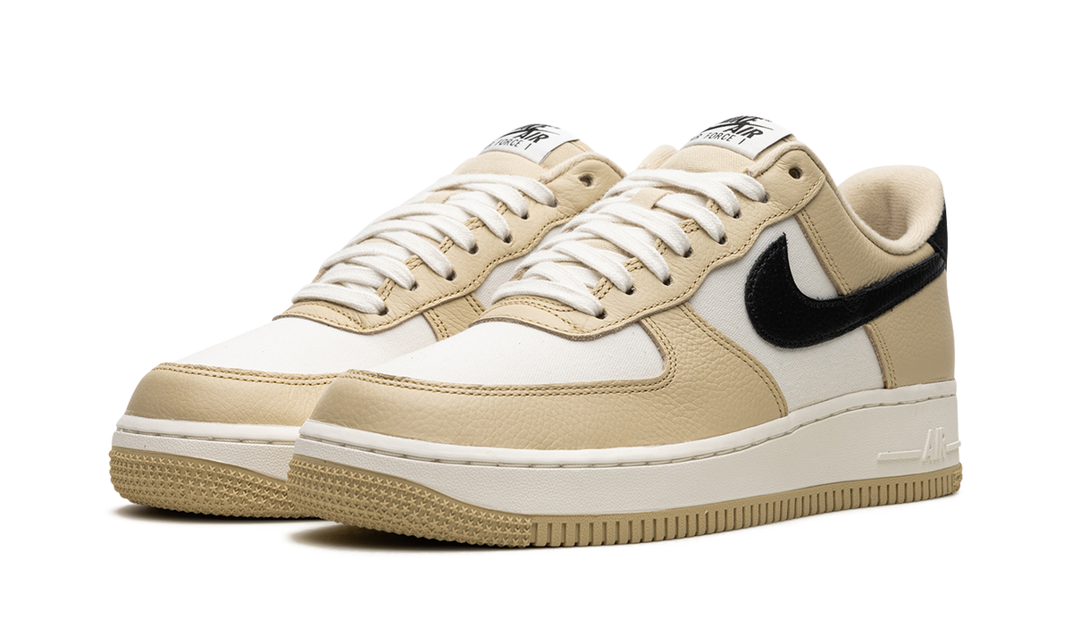 Air Force 1 '07 LX Low "Team Gold" DV7186 700