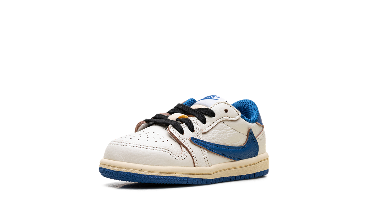 Air Jordan 1 Low TD "Travis Scott - Fragment - Sail" DO5441 104