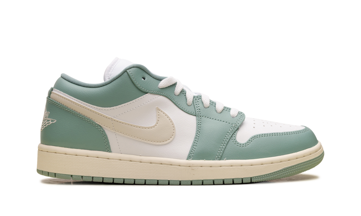 Air Jordan 1 Low WMNS "White Cannon" DC0774 138