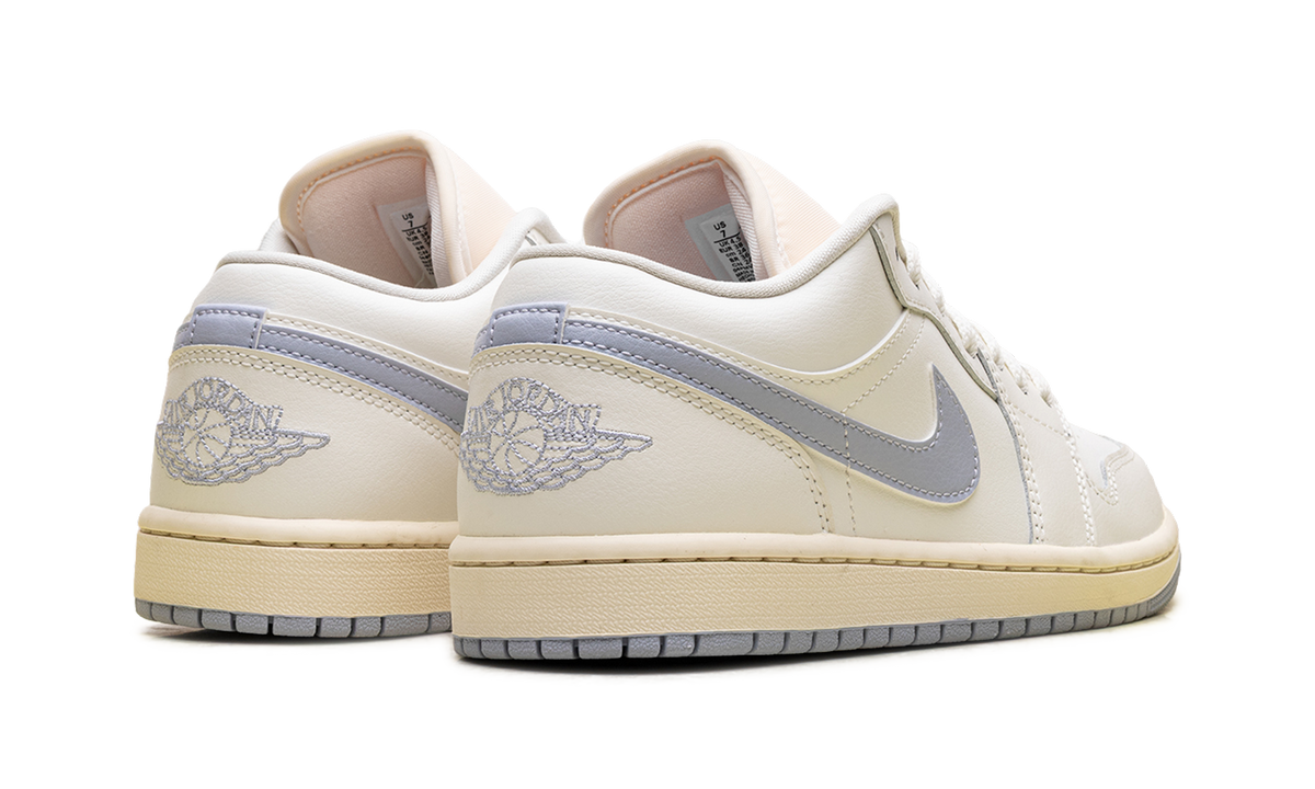 Air Jordan 1 Low WMNS "White/Purple" DC0774 106