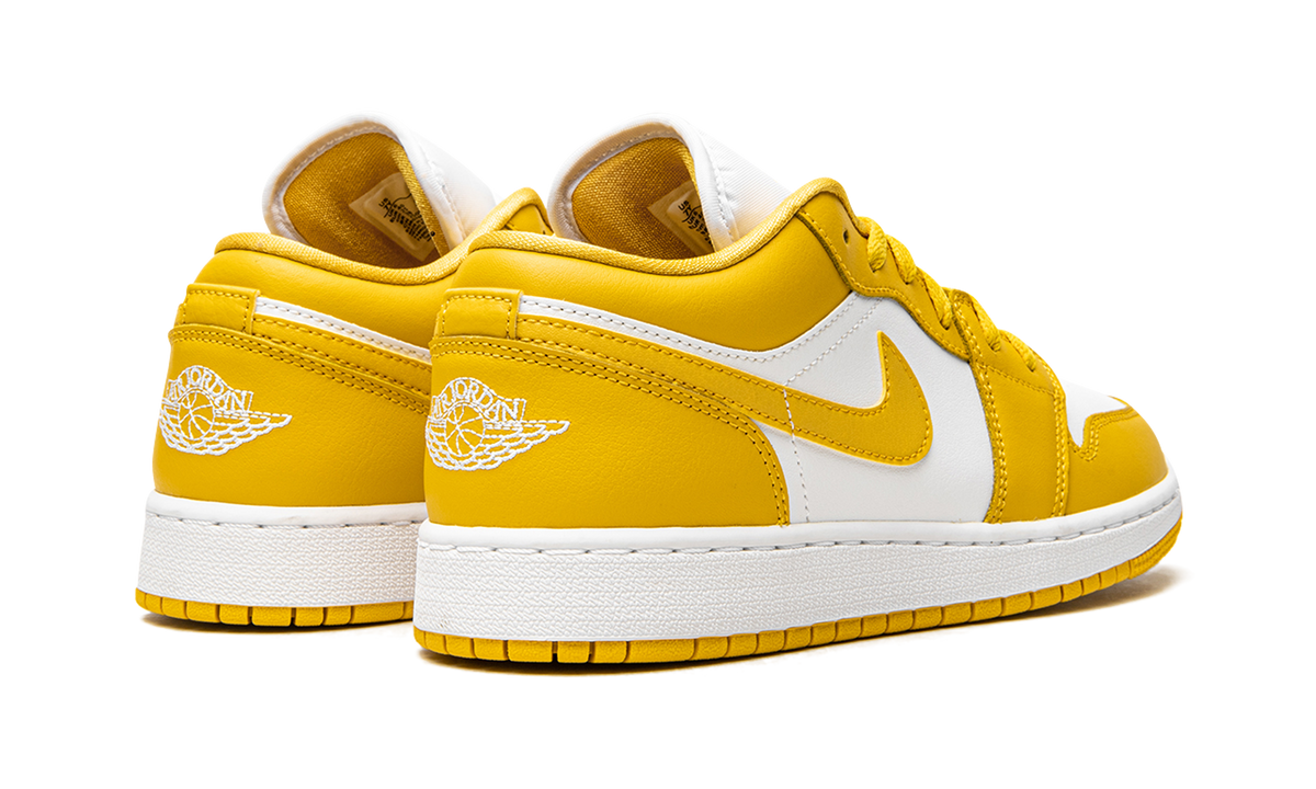 Jordan 1 Low GS "White / Pollen" 553560 171