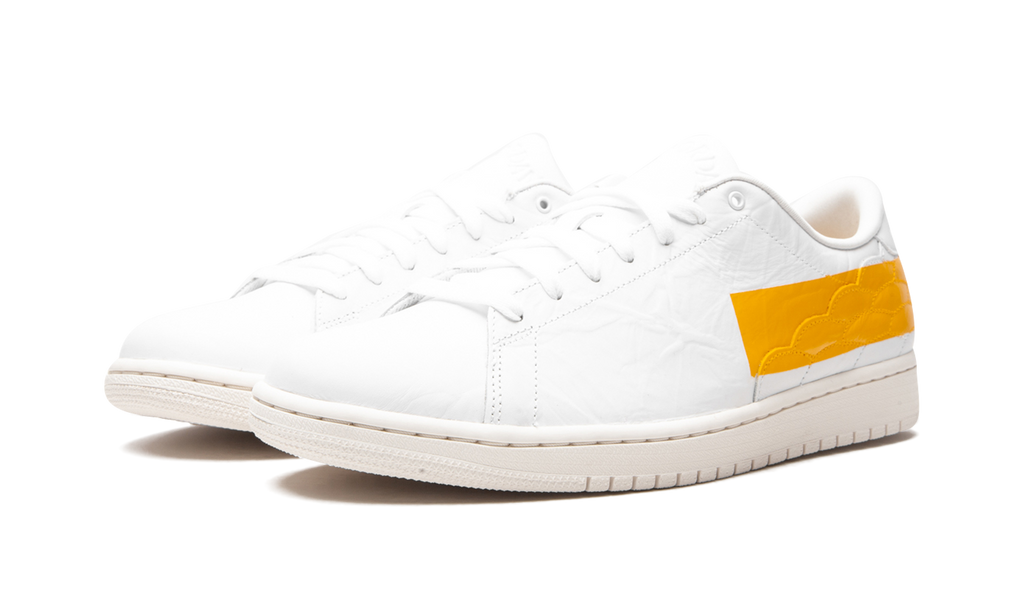 Jordan 1 Low Centre Court "University Gold" DJ2756 102