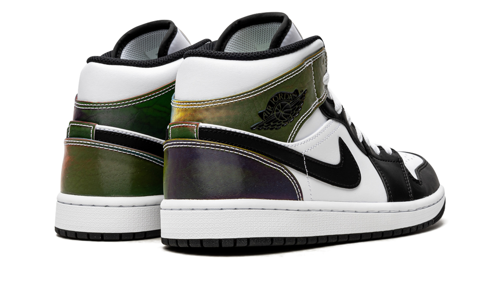 Air Jordan 1 Mid SE "Heat Reactive" DM7802 100