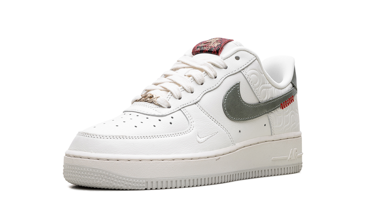 Air Force 1 Low "Year of the Snake" HV5979 130