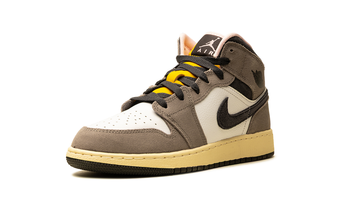 Air Jordan 1 Mid SE GS "Cave Stone" HQ2014 100