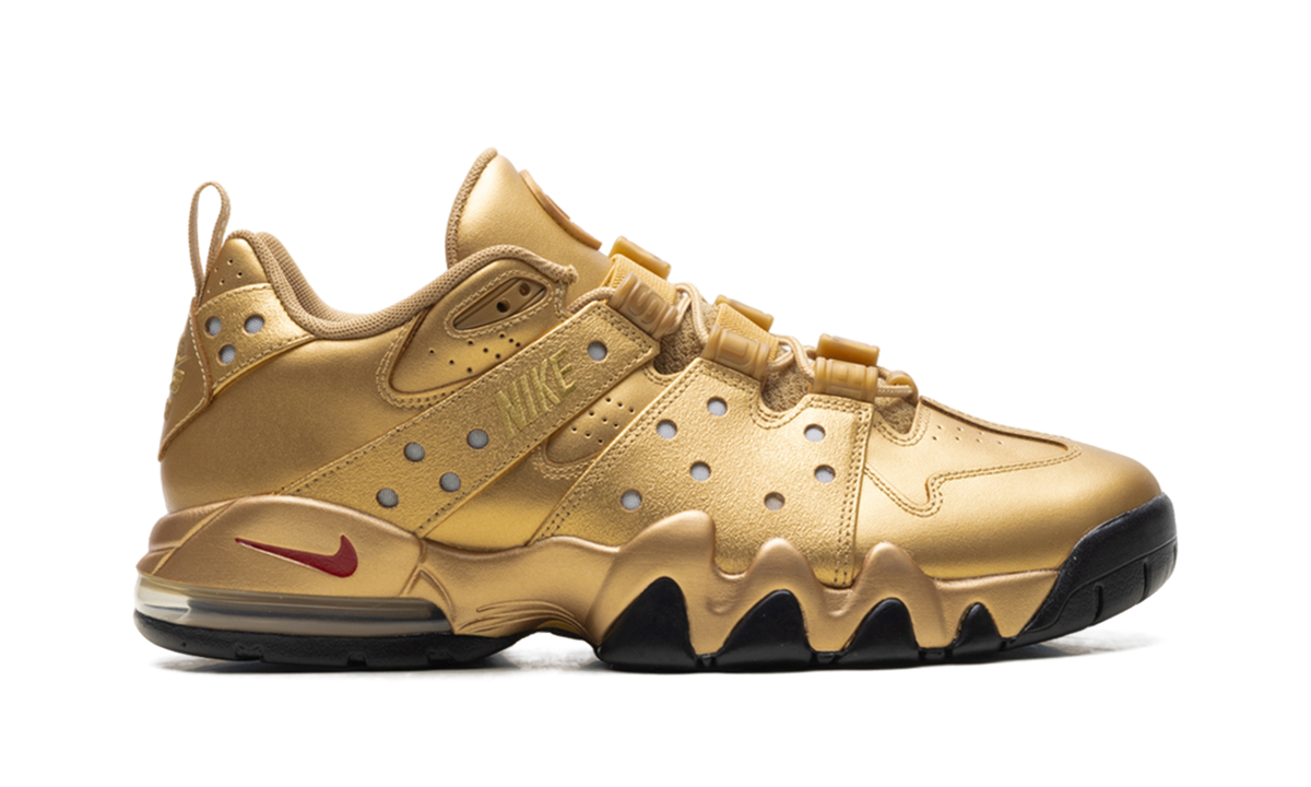 Air Max2 CB '94 Low "Supreme - Metallic Gold" IM4283 700