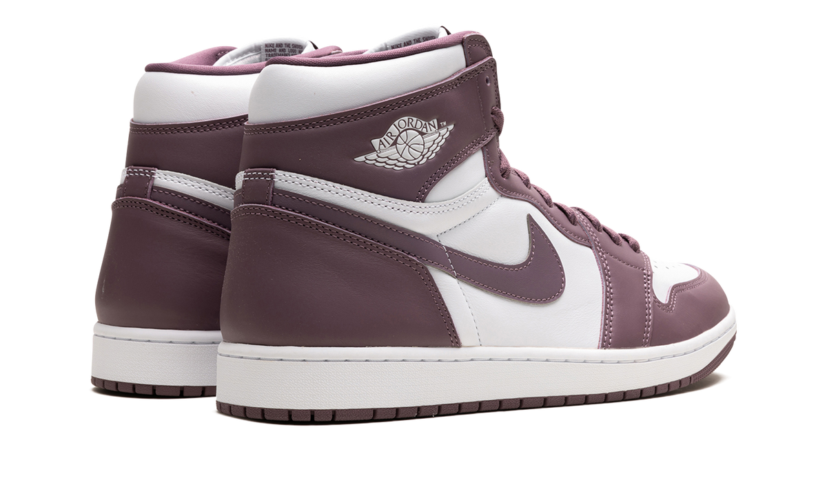 Air Jordan 1 High OG "Mauve" DZ5485 105