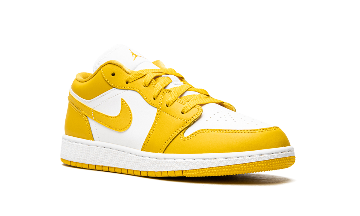 Jordan 1 Low GS "White / Pollen" 553560 171