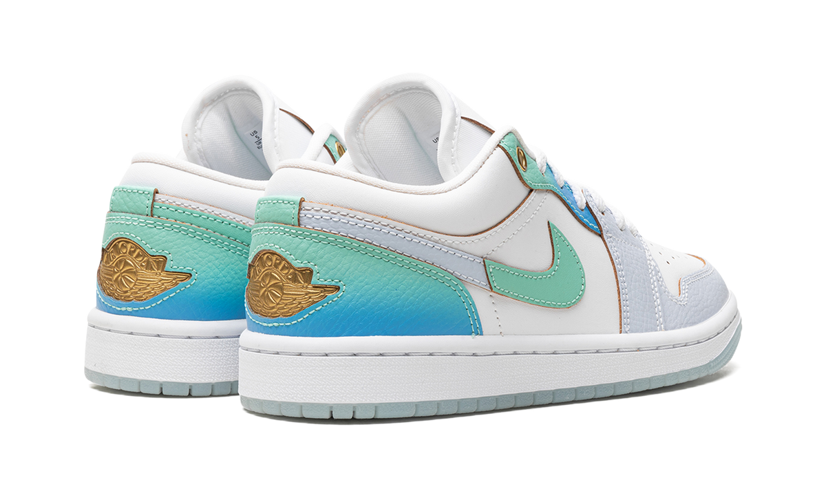 Air Jordan 1 Low WMNS "Emerald Rise" FN8899 131